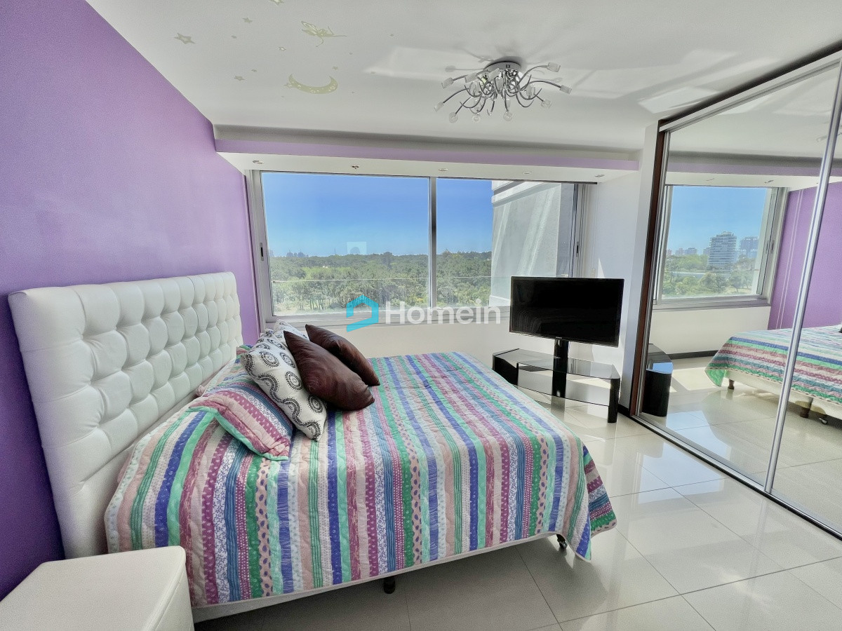 Apartamento ID.889 - Espectacular apartamento en la Playa Brava. Tiburon 3, un privilegio. 