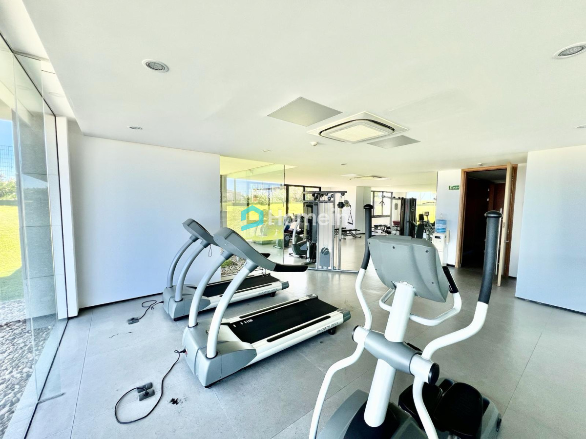 Apartamento ID.2158 - Apartamento de 3 Dormitorios en Suite en Playa Mansa