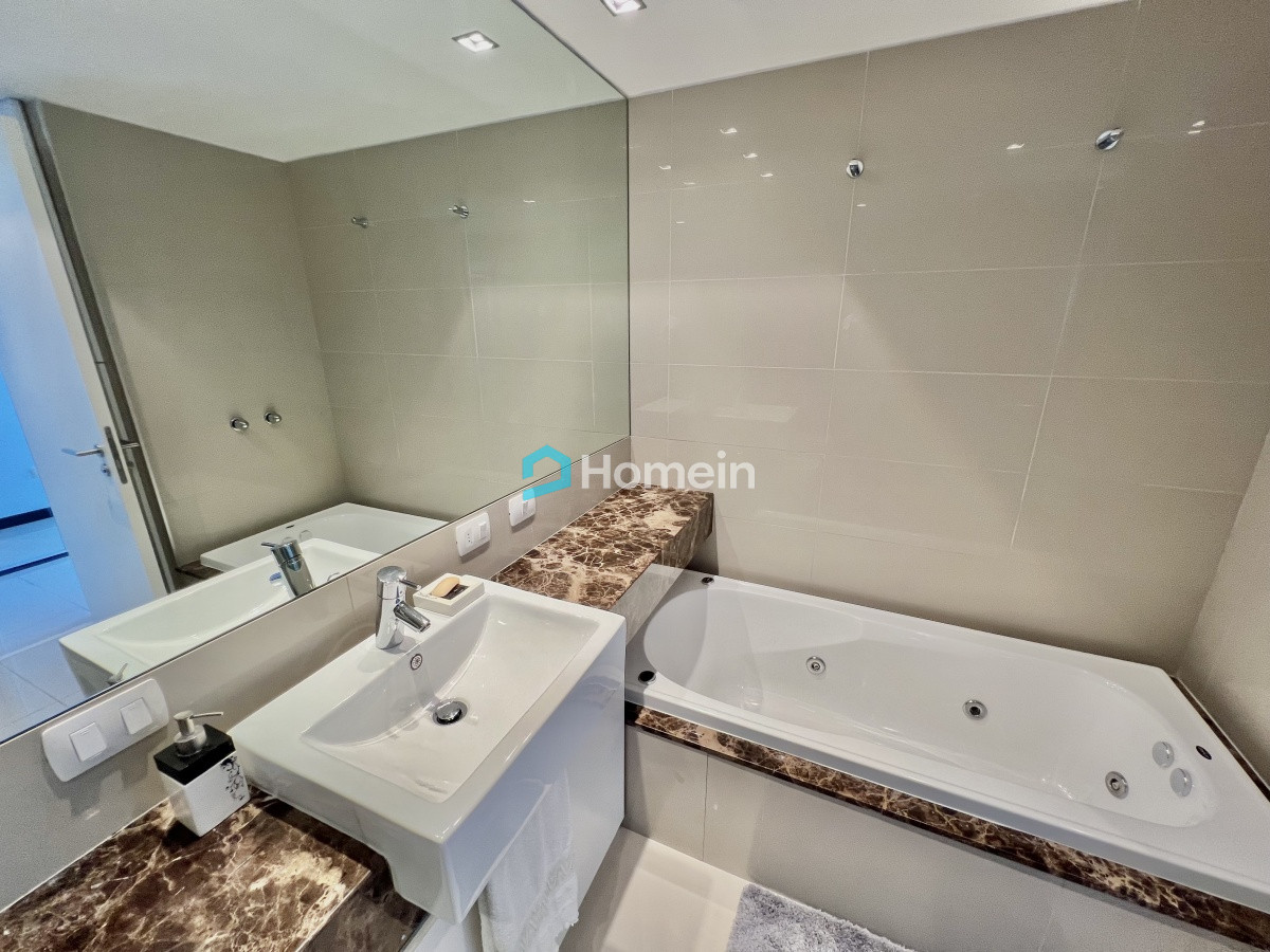 Apartamento ID.889 - Espectacular apartamento en la Playa Brava. Tiburon 3, un privilegio. 