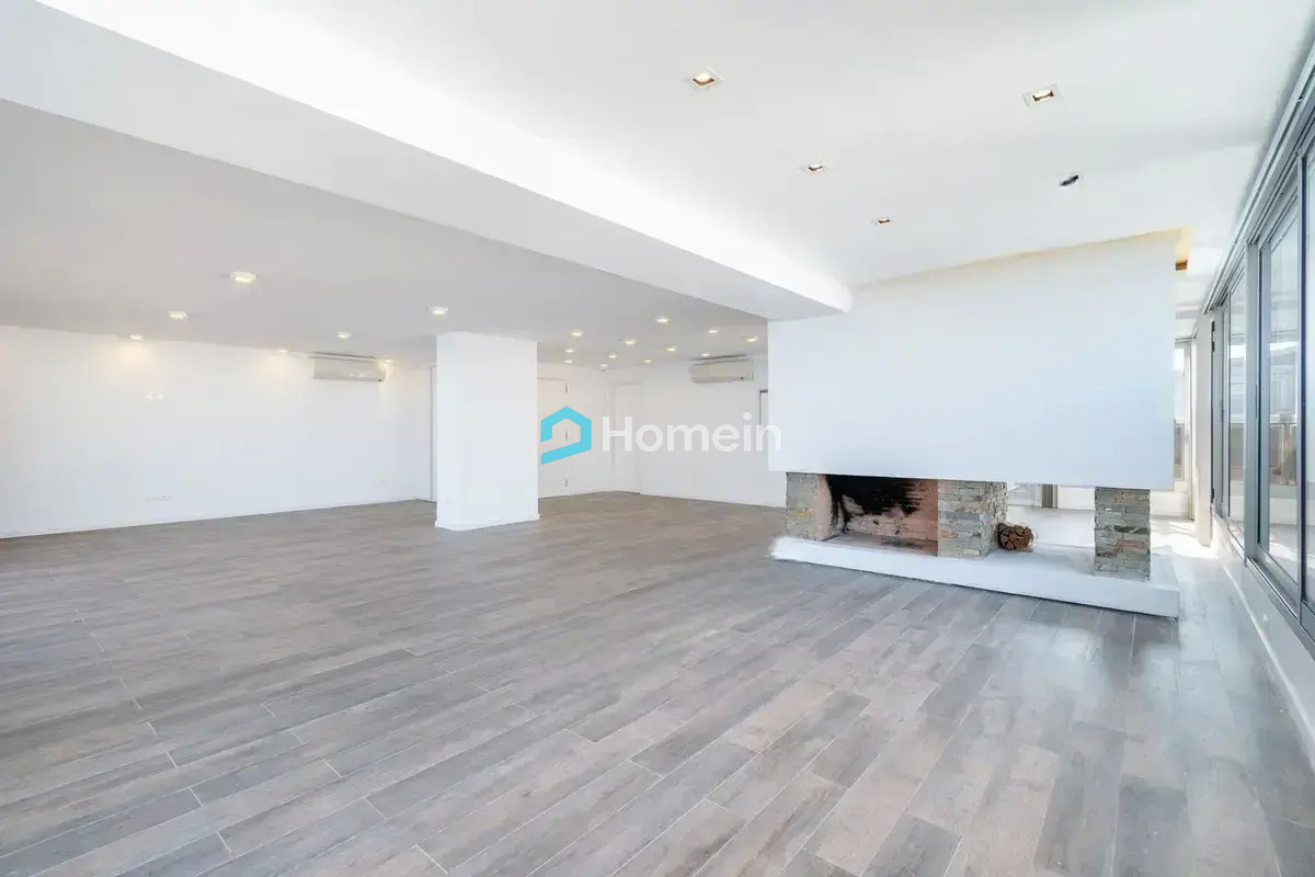 Apartamento ID.724 - ¡Espectacular Oportunidad! PentHouse sobre la Playa Mansa