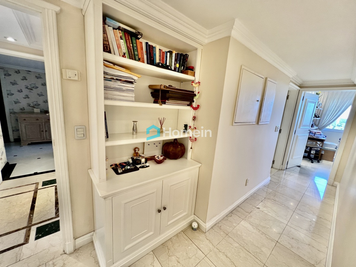 Apartamento ID.1509 - Elegante y Exclusivo. Una joya de la Playa Mansa. Golden Gate. 