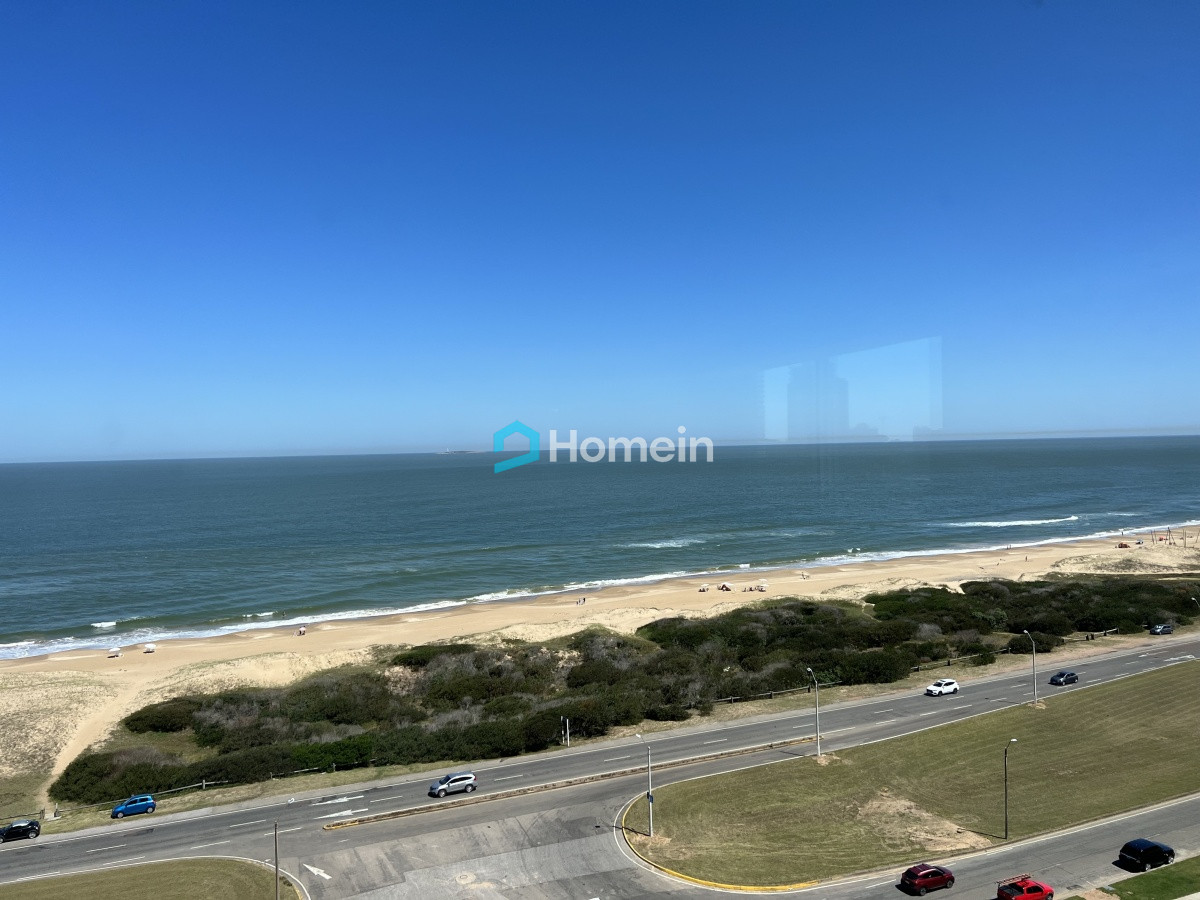 Apartamento ID.889 - Espectacular apartamento en la Playa Brava. Tiburon 3, un privilegio. 