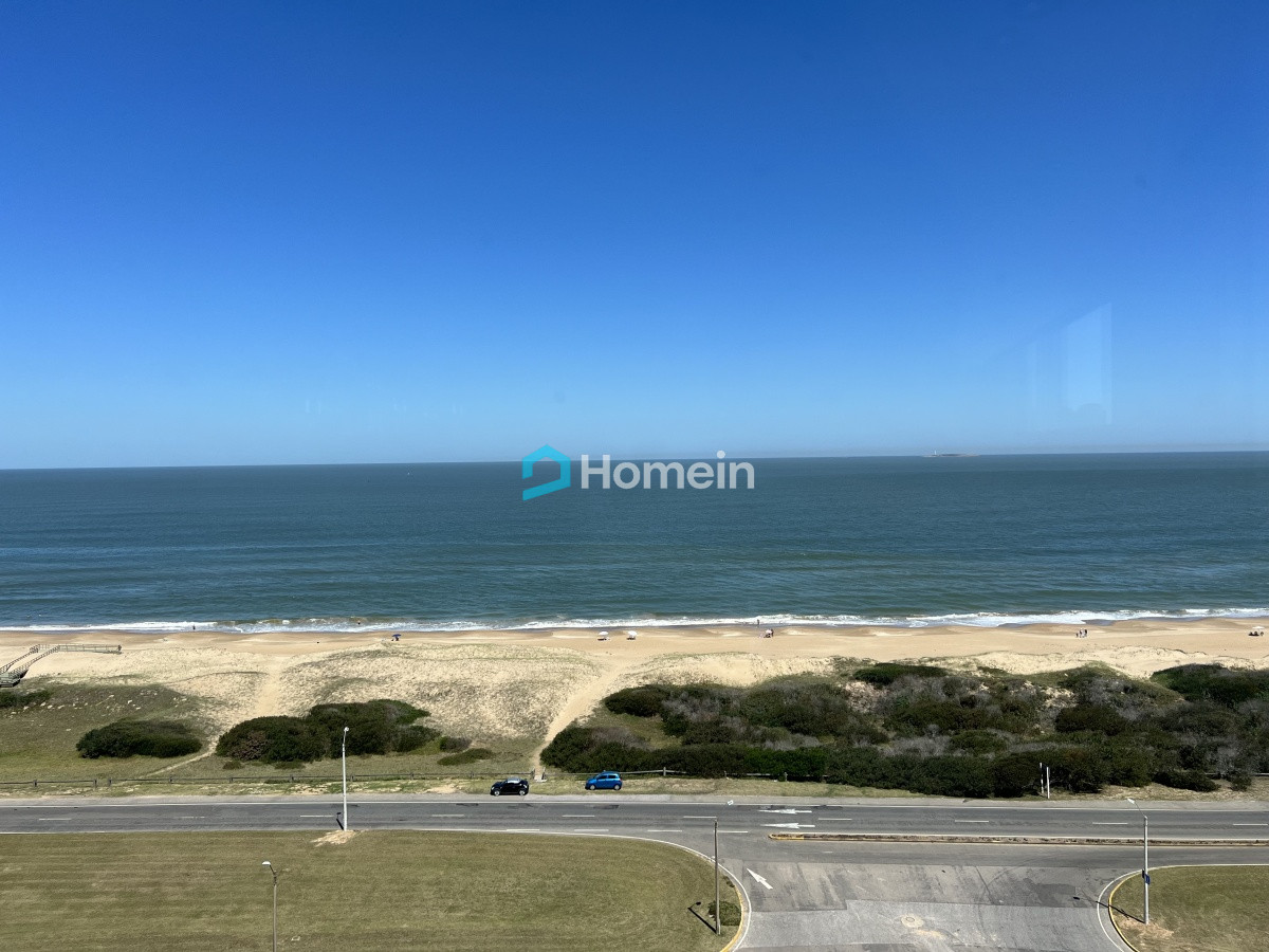 Apartamento ID.889 - Espectacular apartamento en la Playa Brava. Tiburon 3, un privilegio. 