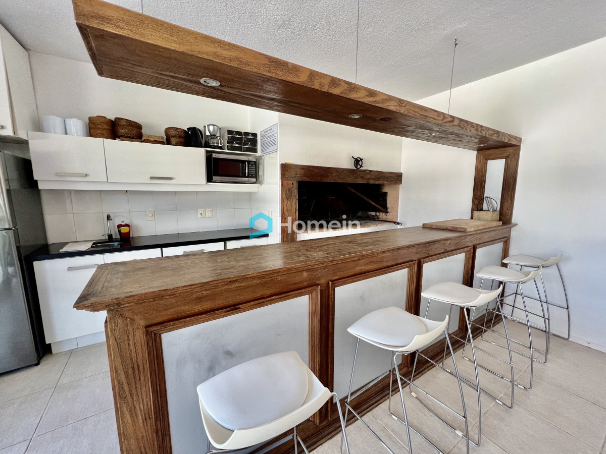 Apartamento ID.2077 - Apartamento con Parrillero Propio a 300 metros de la Mansa. 