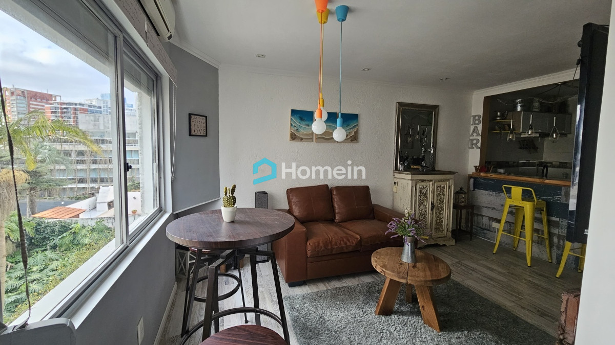 Apartamento ID.2193 - Apartamento completamente reciclado a dos cuadras del Puerto de Punta del Este