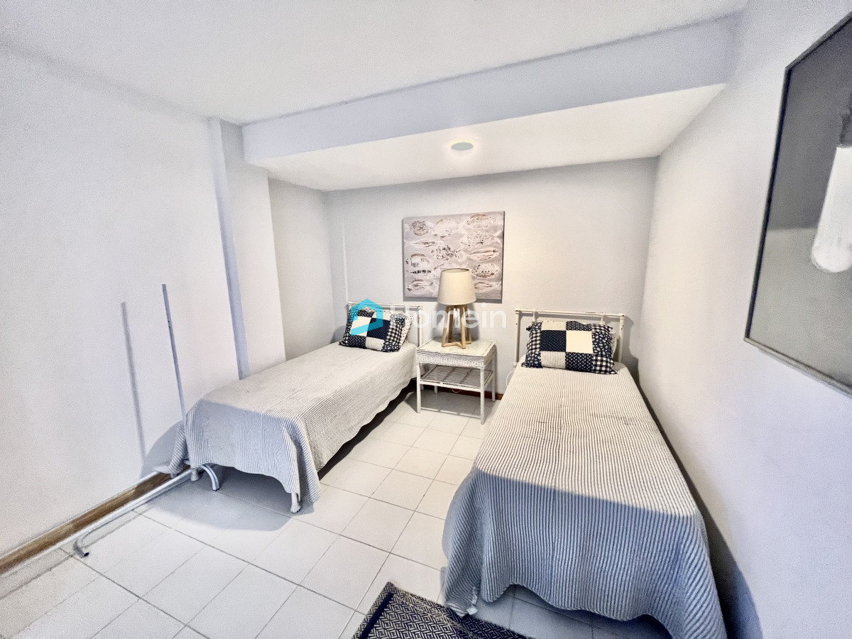 Apartamento ID.1957 - Semipiso de mas de 200 m2 frente al mar