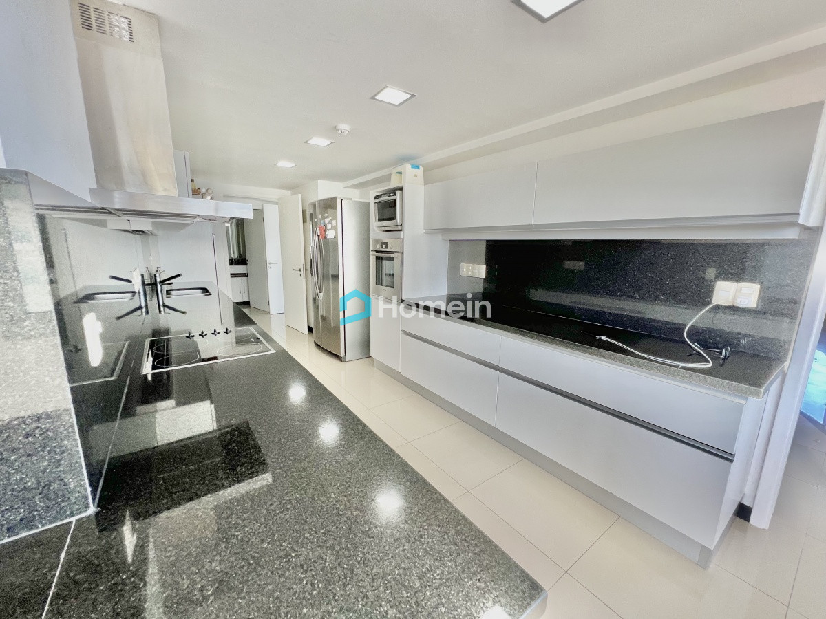 Apartamento ID.889 - Espectacular apartamento en la Playa Brava. Tiburon 3, un privilegio. 