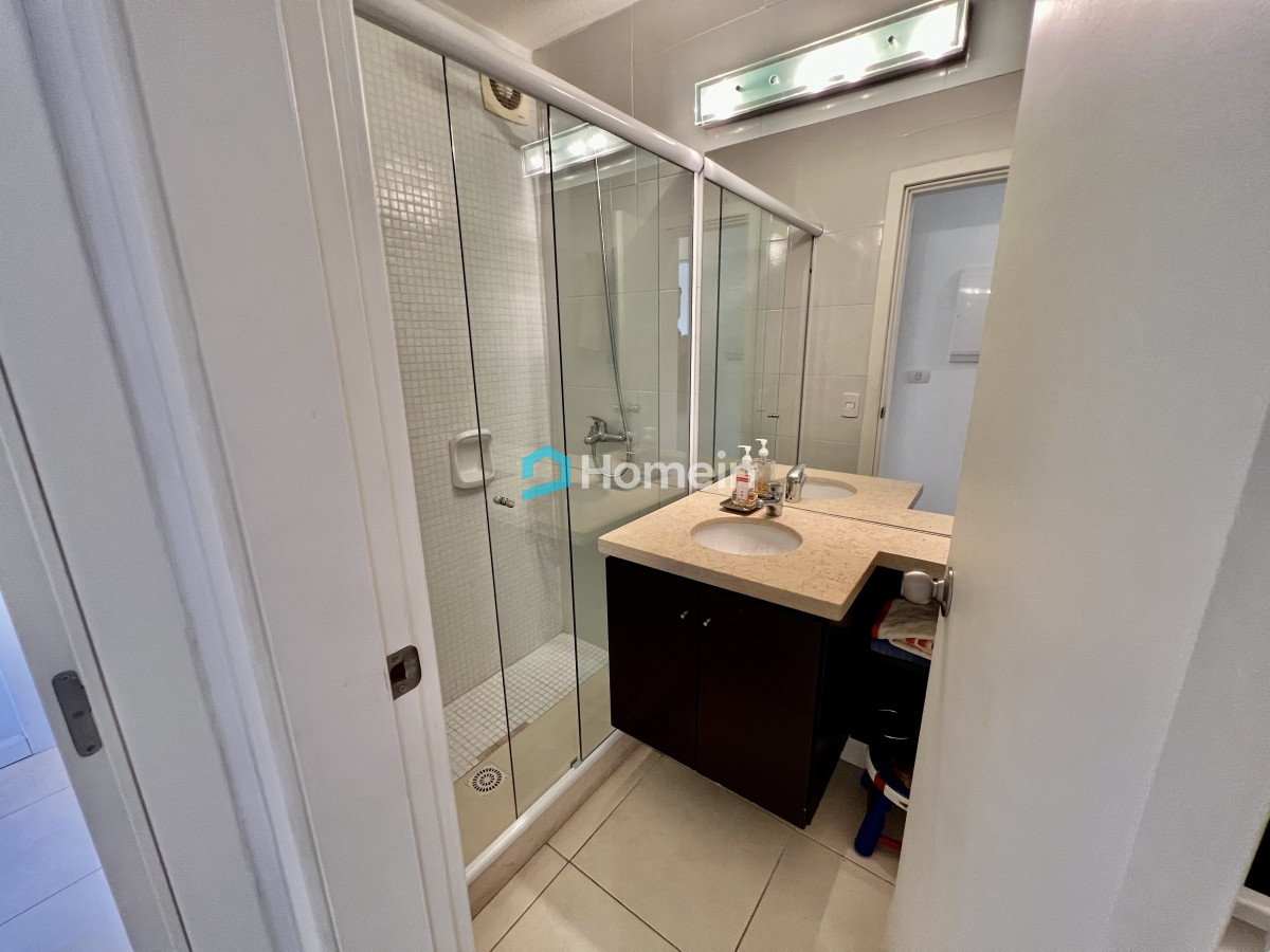 Apartamento ID.2077 - Apartamento con Parrillero Propio a 300 metros de la Mansa. 