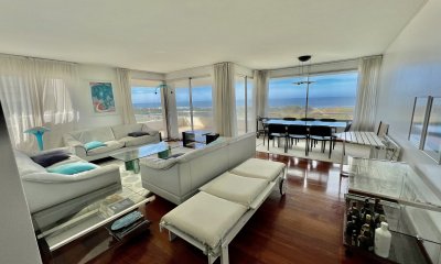 Apartamento en Punta del Este, Brava