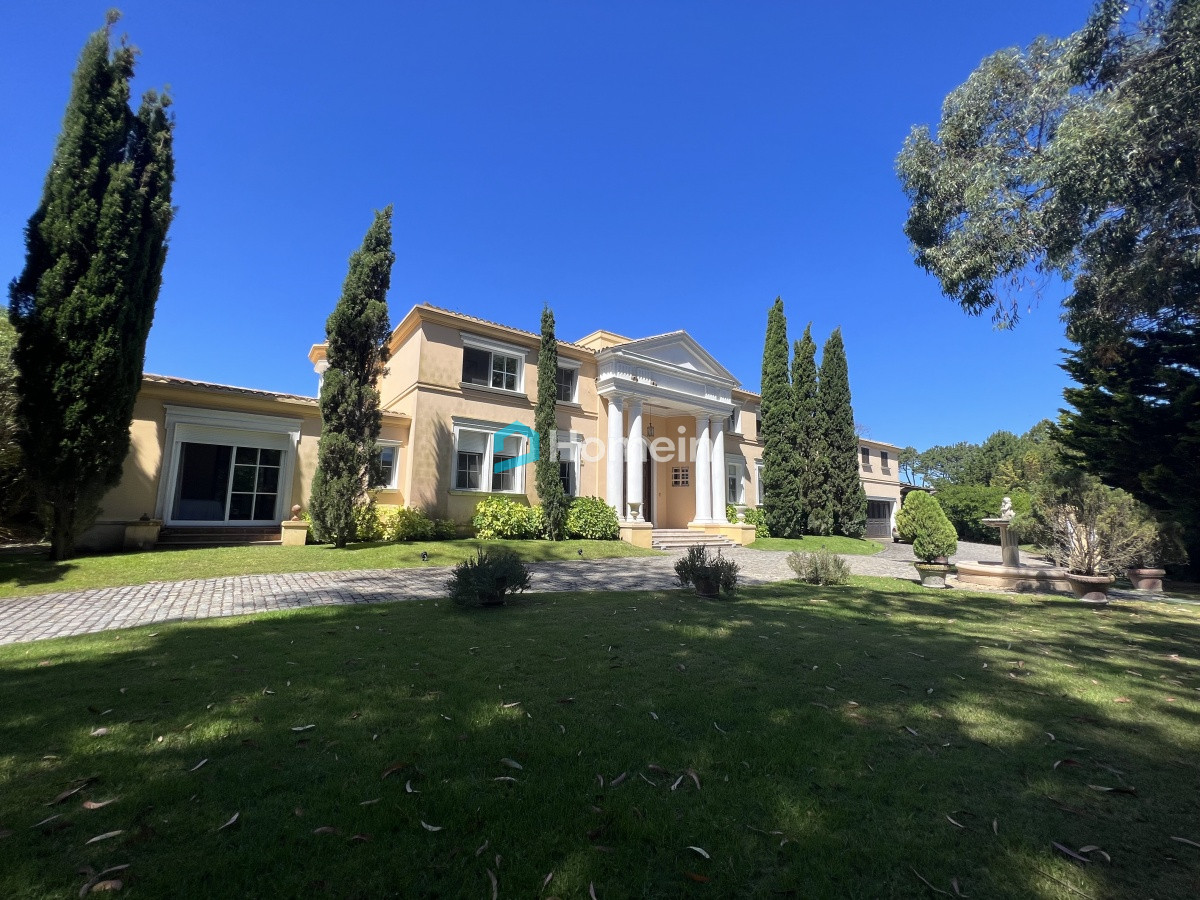Casa ID.1540 - Espectacular Villa Italiana a pocos metros del Océano