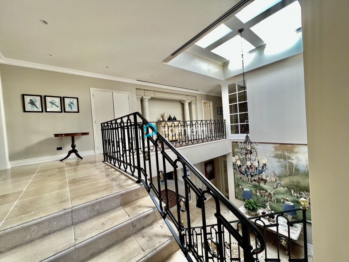 Casa ID.1540 - Espectacular Villa Italiana a pocos metros del Océano