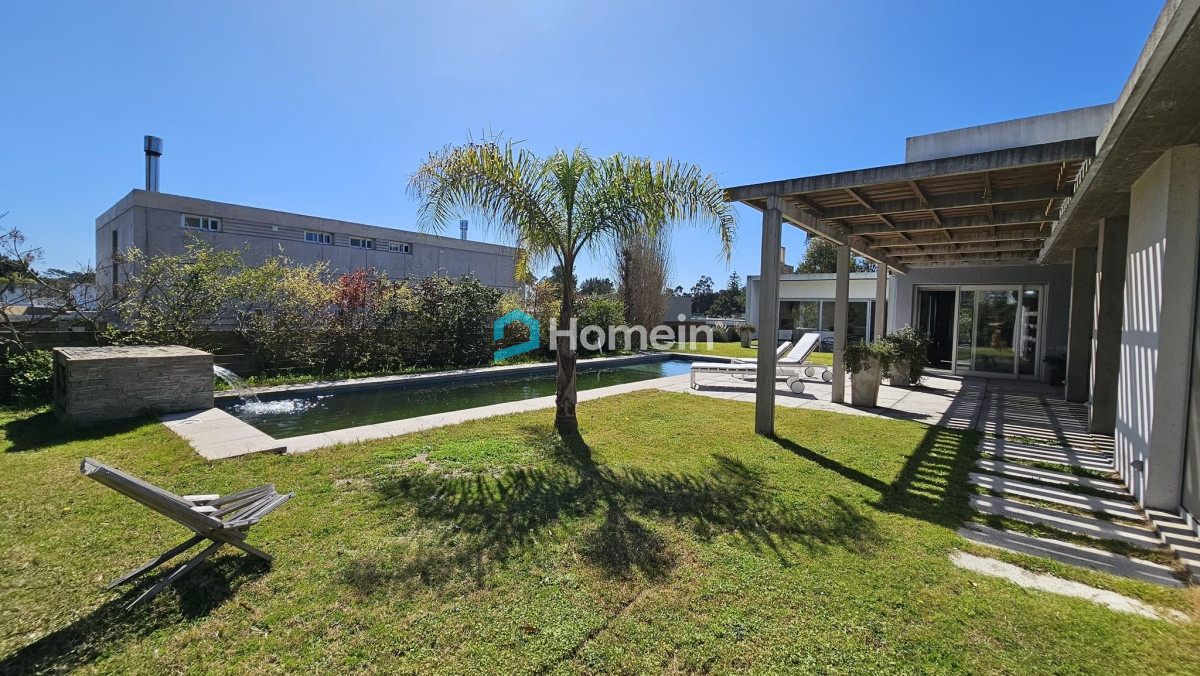 Casa ID.2205 - Casa en barrio privado La Residence Punta del Este