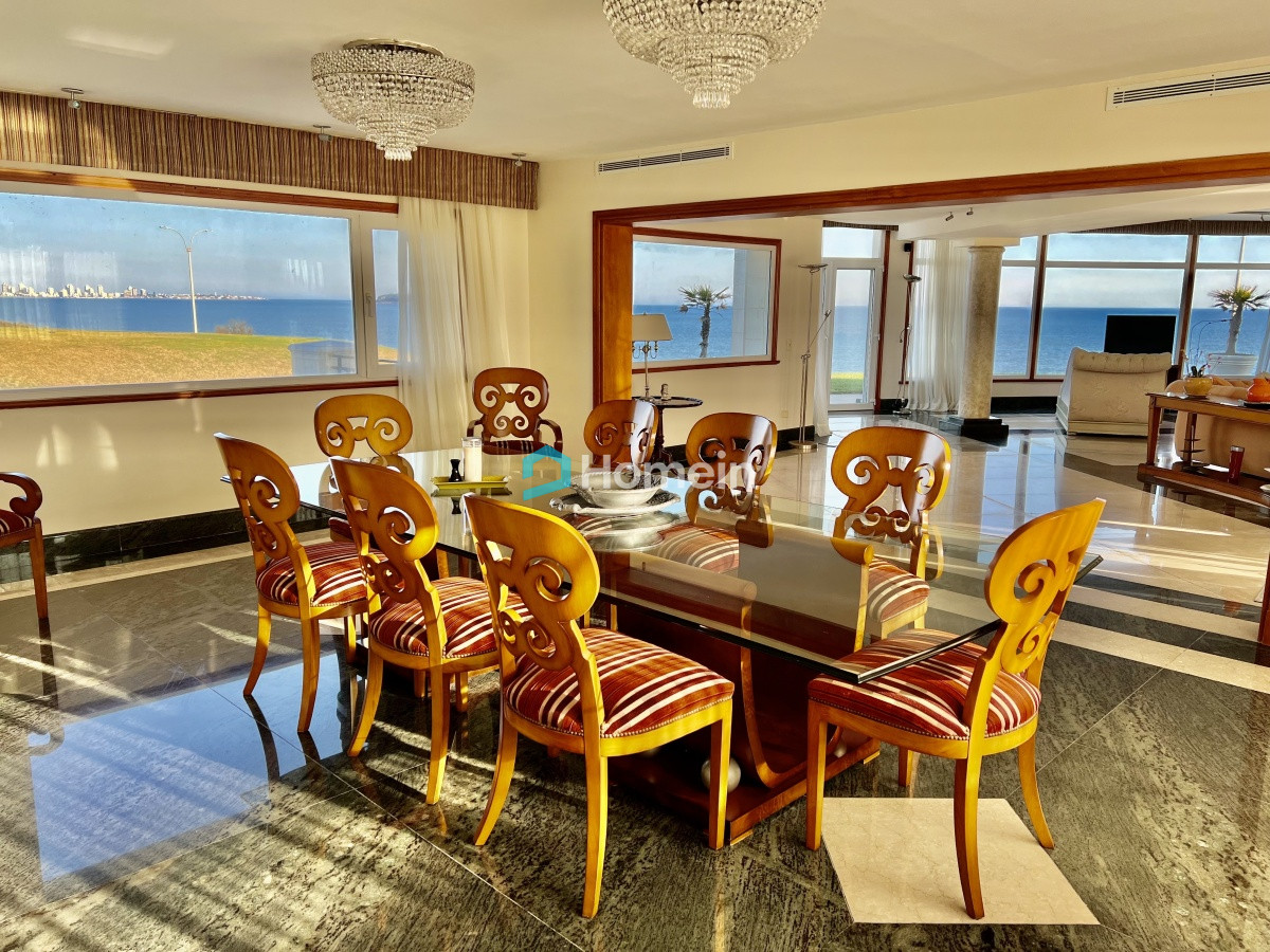 Casa ID.1498 - Espectacular Mansión frente al Mar en Punta del Este