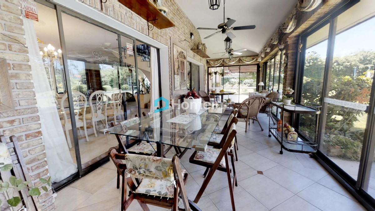 Casa ID.343 - Espectacular Masión con piscina cerrada a 100 metros del mar