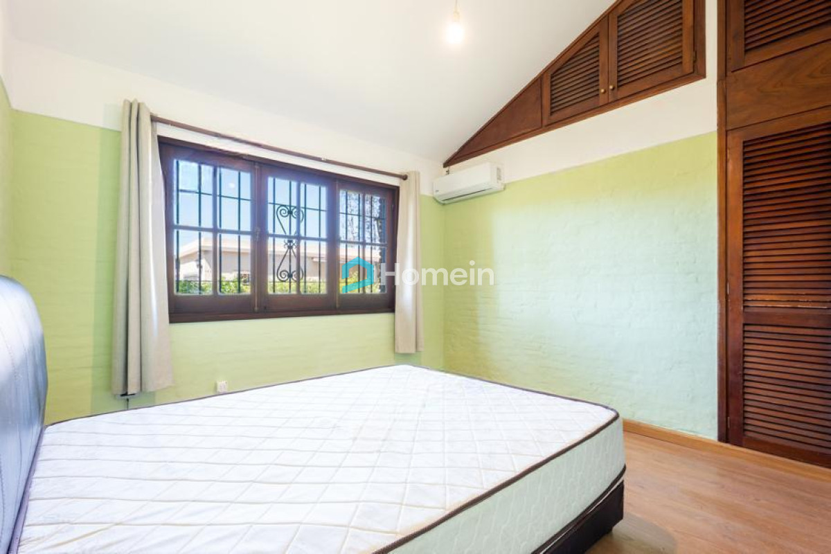 Casa ID.2132 - Esplendida Residencia a metros de los Colegios