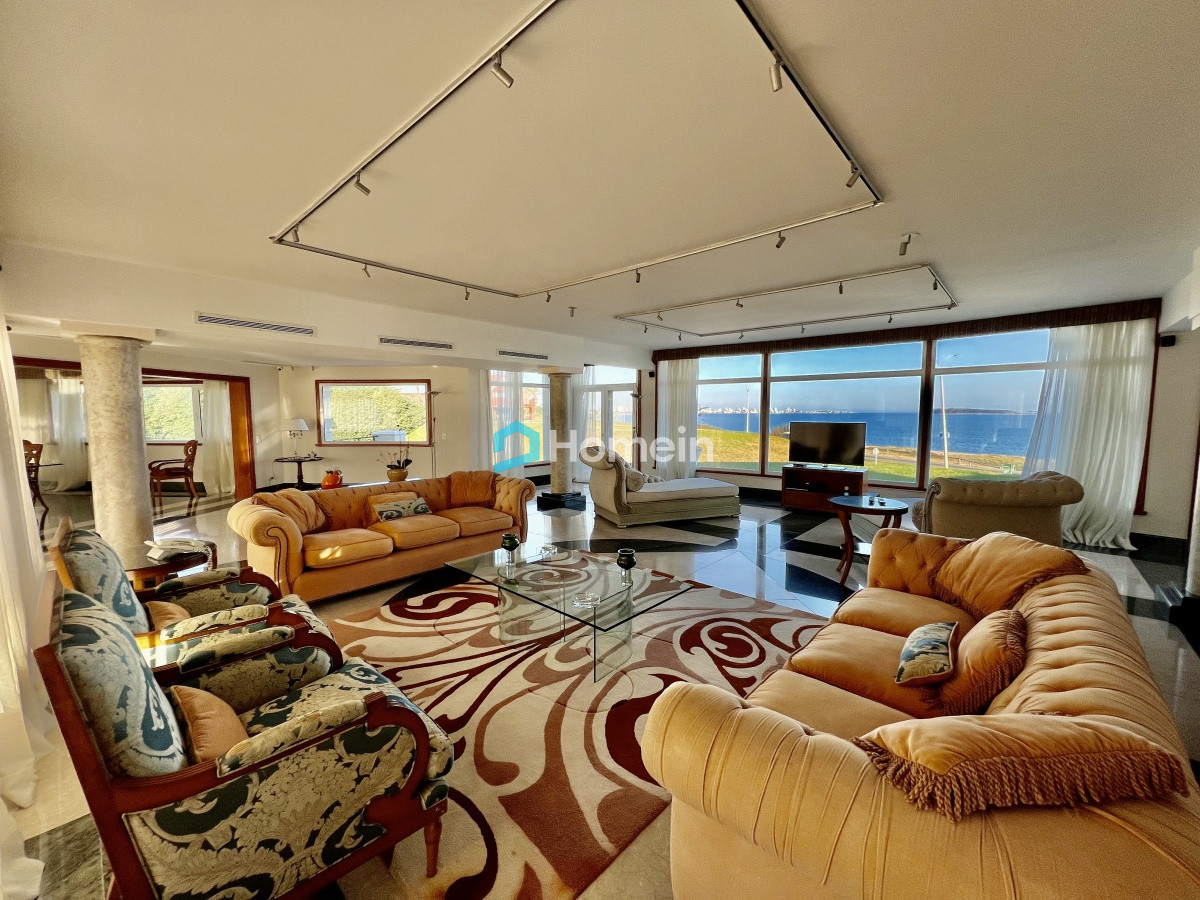 Casa ID.1498 - Espectacular Mansión frente al Mar en Punta del Este