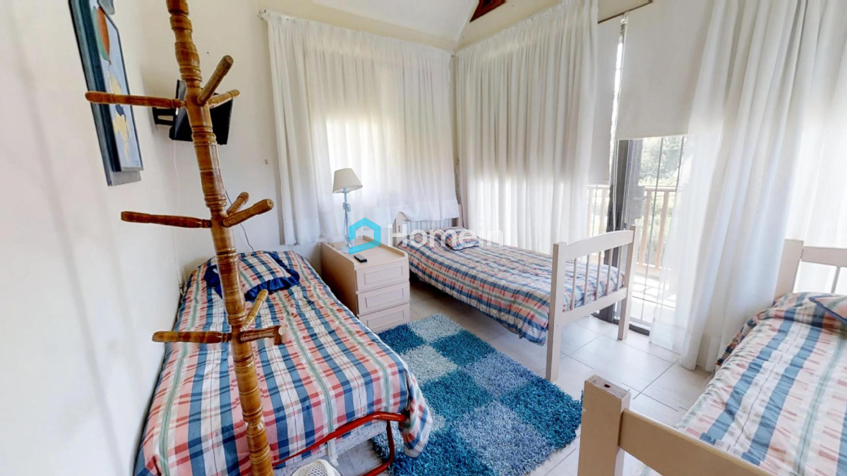 Casa ID.343 - Espectacular Masión con piscina cerrada a 100 metros del mar