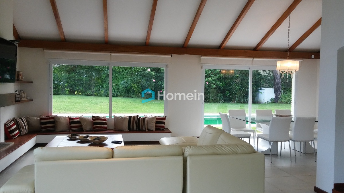 Casa ID.398 - Espectacular y Cómoda Casa a tan solo Metros del Mar