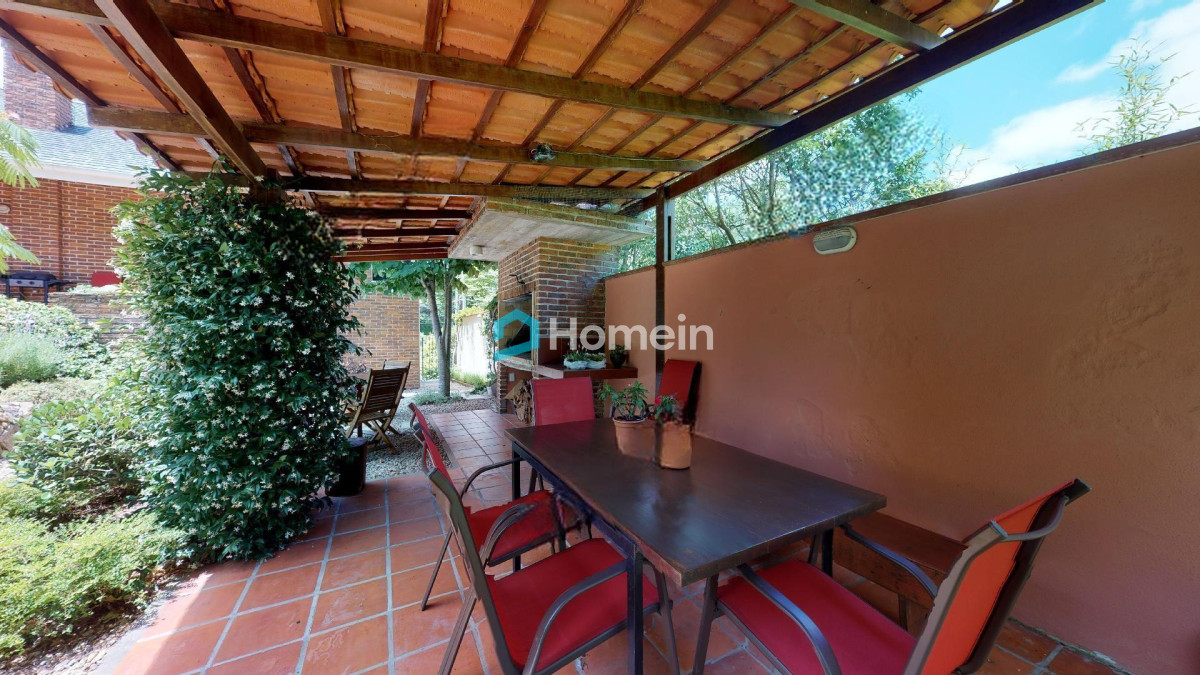 Casa ID.2104 - Chalet Impecable en Lugano, Punta del Este