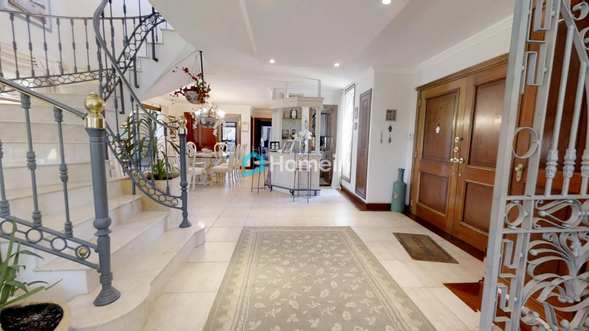 Casa ID.343 - Espectacular Masión con piscina cerrada a 100 metros del mar