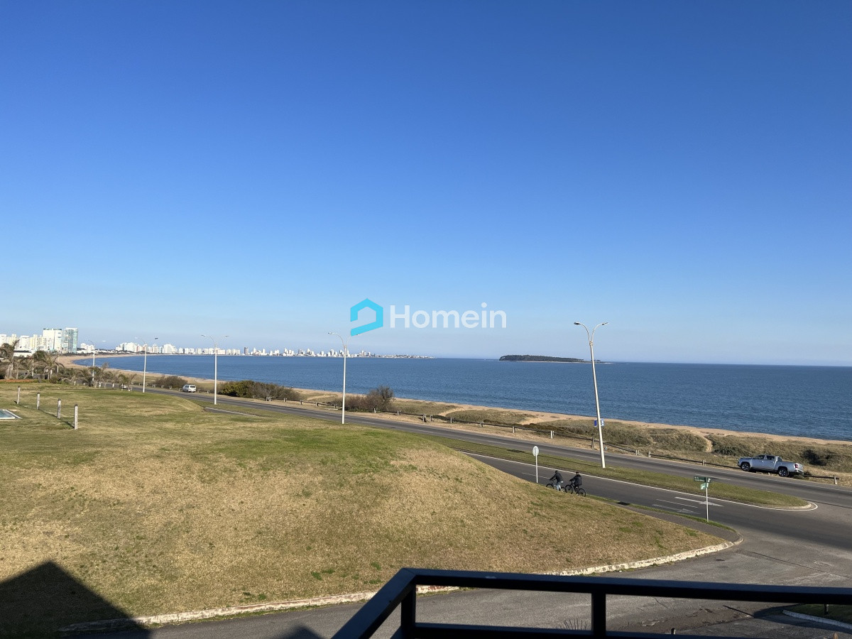 Casa ID.1498 - Espectacular Mansión frente al Mar en Punta del Este