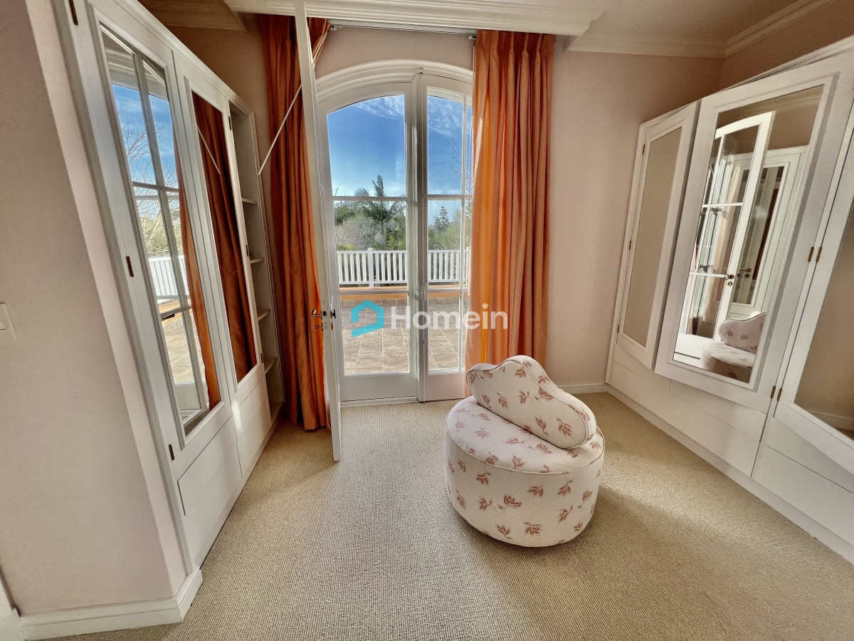 Casa ID.2011 - Exclusiva Mansión en zona Golf de Punta del Este