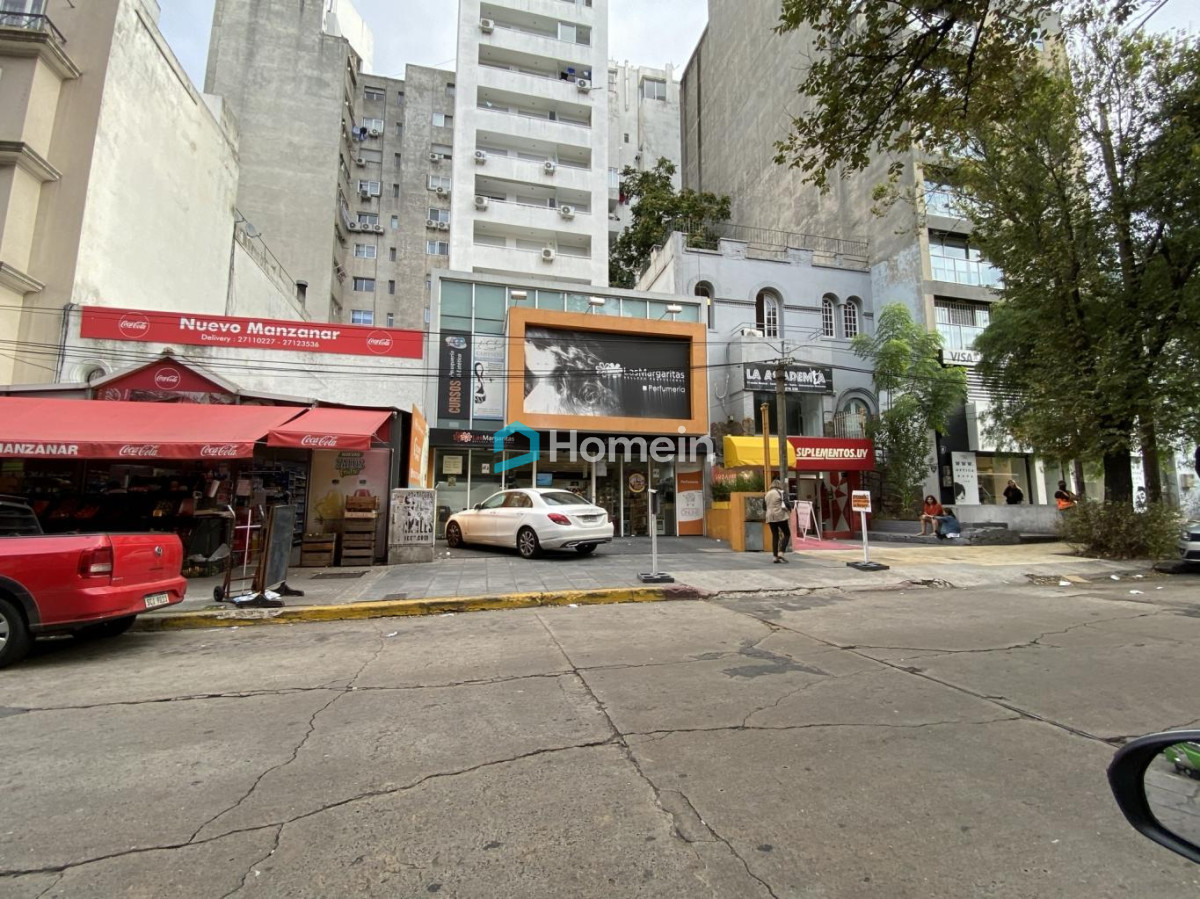 Local Comercial ID.1460 - Local con Renta en Punta Carretas