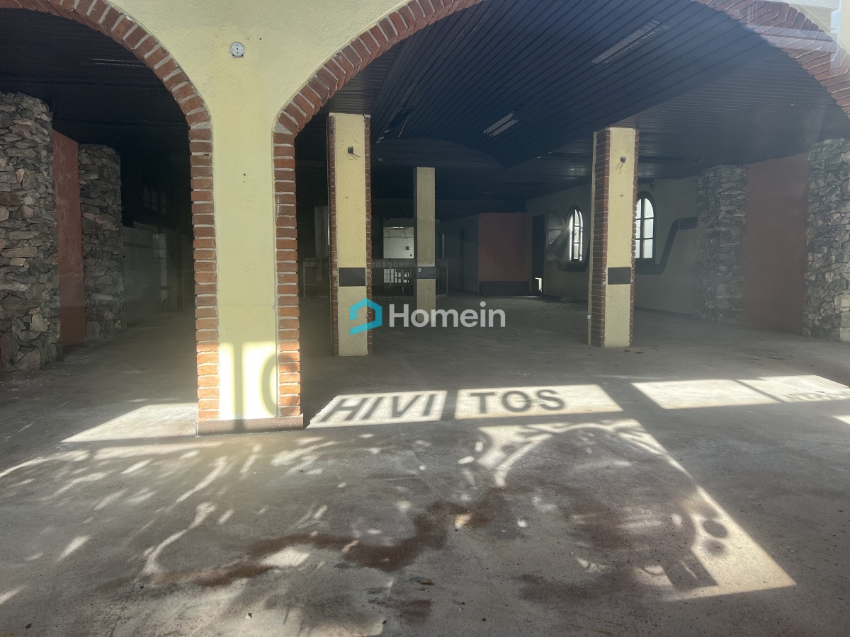 Terreno ID.1457 - 2 Locales sobre Gorlero aptos para edificar altura