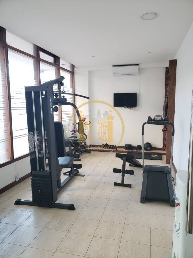 Apartamento ID.549 - Vendo apartamento, 1 dormitorio, balcón, cochera, Península, Punta del este, Maldonado