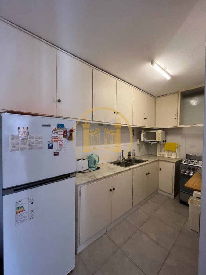 Apartamento ID.549 - Vendo apartamento, 1 dormitorio, balcón, cochera, Península, Punta del este, Maldonado