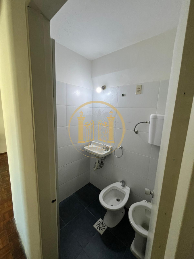 Apartamento ID.970 - VENDO APARTAMENTO, 1 DORMITORIO, CENTRO, MONTEVIDEO