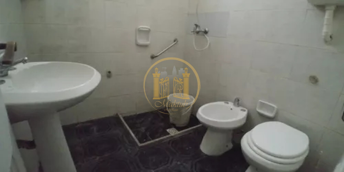 Apartamento ID.943 - VENDO APARTAMENTO, 2 DORMITORIOS, PATIO INTERNO, CIUDAD VIEJA, MONTEVIDEO