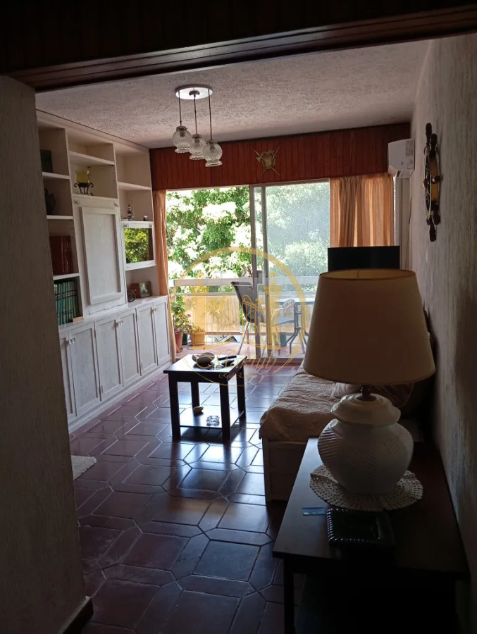 Apartamento ID.1127 - VENDO APARTAMENTO, 1 DORMITORIO, BALCON, COCHERA, AIDY GRILL, PUNTA DEL ESTE, MALDONADO