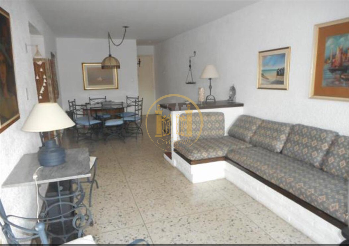 Apartamento ID.275 - ALQUILO APARTAMENTO, 3 DORMITORIOS, COCHERA, PENINSULA, PUNTA DEL ESTE, MALDONADO