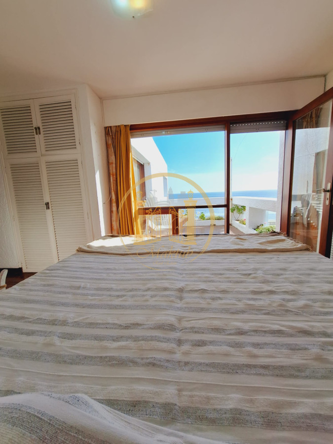 Apartamento ID.306 - ALQUILO APARTAMENTO FRENTE AL MAR, 2 DORMITORIOS, 2 BAÑOS, GARAGE, PUNTA DEL ESTE, MALDONADO.