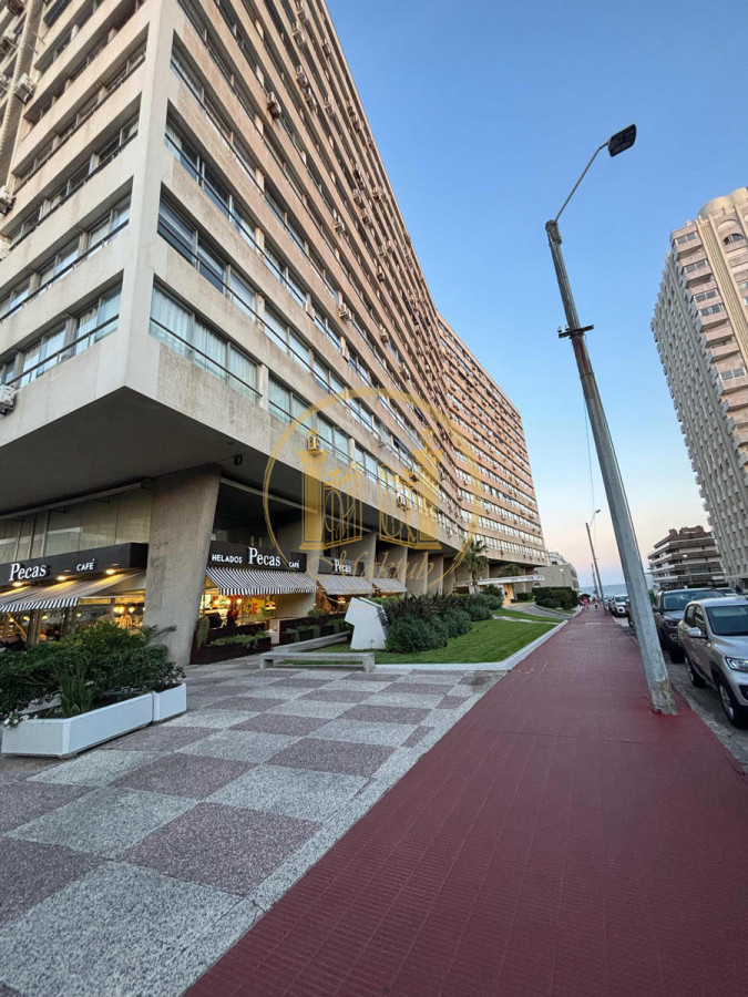 Apartamento ID.424 - venta apartamento 1 dormitorio en península, Punta del Este, Maldonado  