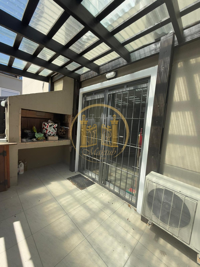 Apartamento ID.736 - Venta casa, 2 Dormitorios, Centro, Maldonado