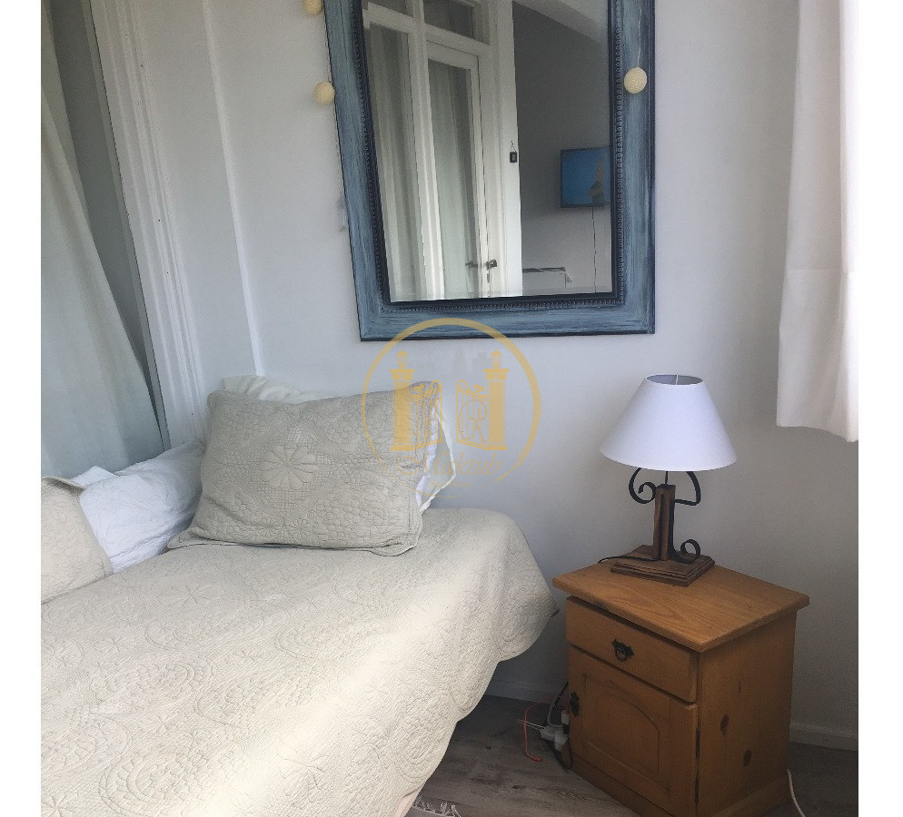 Apartamento ID.104 - Vendo Apartamento, 1 dormitorio y medio, frente a la mansa, Punta del este, Maldonado