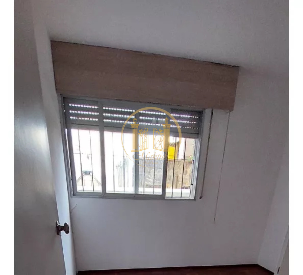 Apartamento ID.869 - VENDO APARTAMENTO, 2 DORMITORIOS, CENTRO, MONTEVIDEO