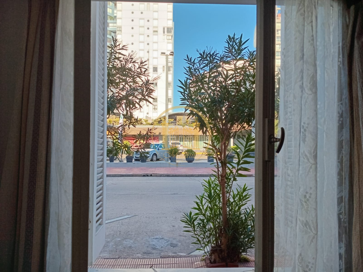 Apartamento ID.1090 - VENDO APARTAMENTO DUPLEX, 2 DORMITORIOS, PENINSULA, PUNTA DEL ESTE, MALDONADO