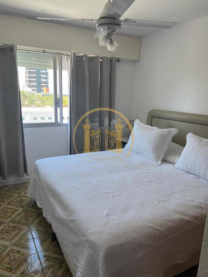 Apartamento ID.213 - Vendo Apartamento, 1 dormitorio y medio, Península, Punta del este, Maldonado