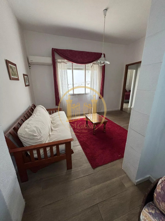 Apartamento ID.870 - VENDO APARTAMENTO, 2 DORMITORIOS, PATIO, CENTRO, MONTEVIDEO