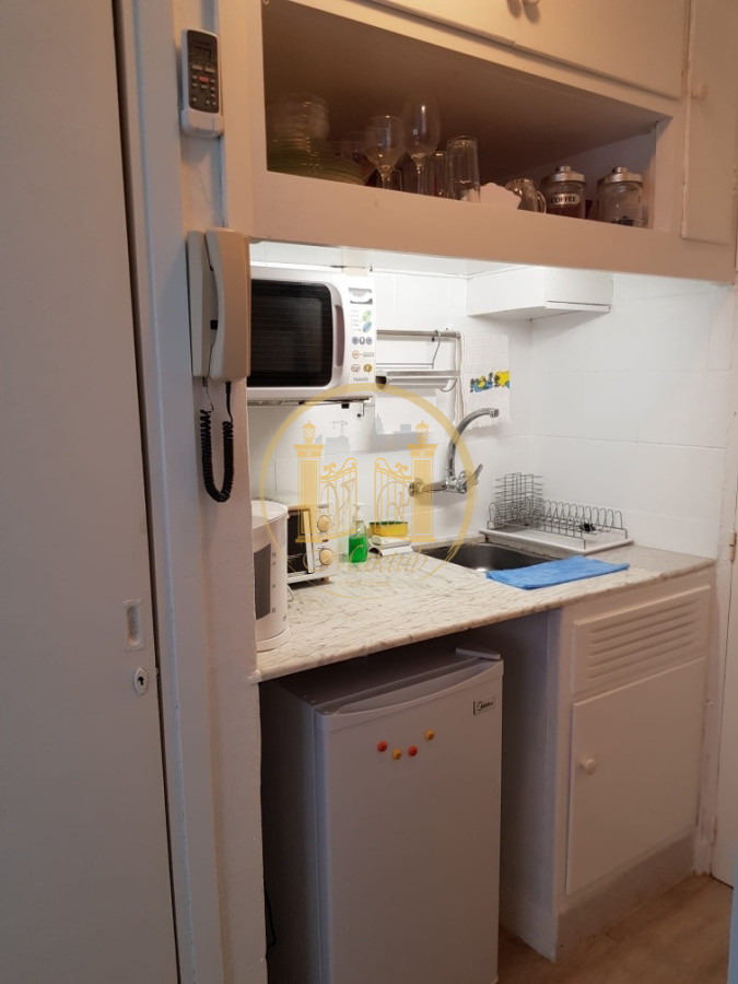 Apartamento ID.22 - ALQUILO ANUAL MONOAMBIENTE, PENÍNSULA, MALDONADO.