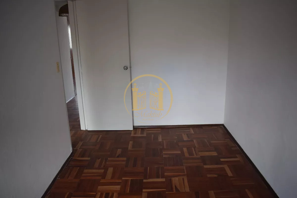 Apartamento ID.869 - VENDO APARTAMENTO, 2 DORMITORIOS, CENTRO, MONTEVIDEO
