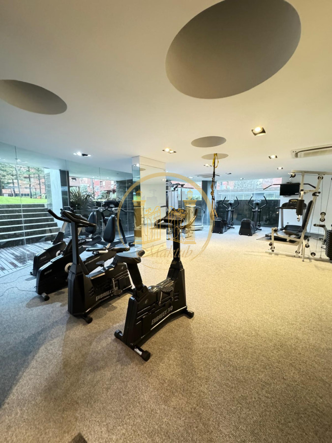 Apartamento ID.614 - ALQUILO APARTAMENTO, 3 DORMITORIOS, 2 BAÑOS, BALCÓN, GARAJE, LAVADERO, AMENITIES, PISCINA, GYM AIDY GRILL, PUNTA DEL ESTE, MALDONADO.