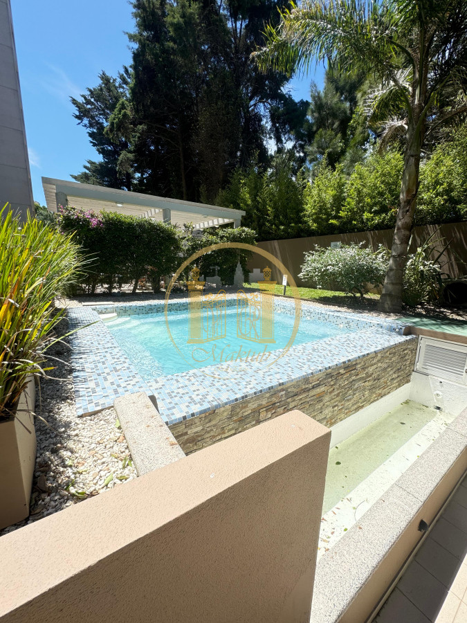 Apartamento ID.840 - Apartamento en Punta del Este, Cantegril