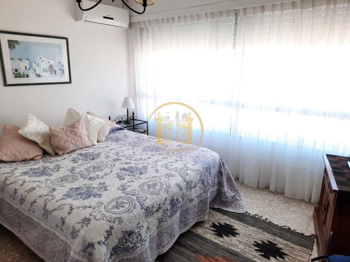 Apartamento ID.803 - Apartamento en Punta del Este, Península
