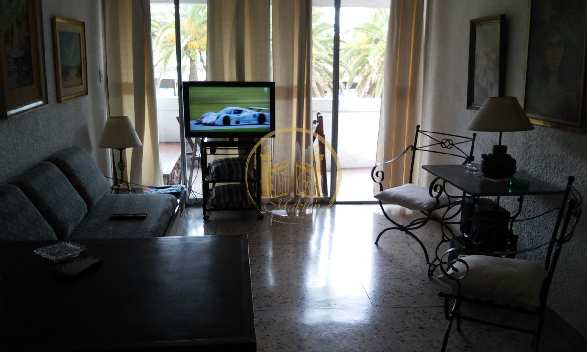 Apartamento ID.275 - ALQUILO APARTAMENTO, 3 DORMITORIOS, COCHERA, PENINSULA, PUNTA DEL ESTE, MALDONADO
