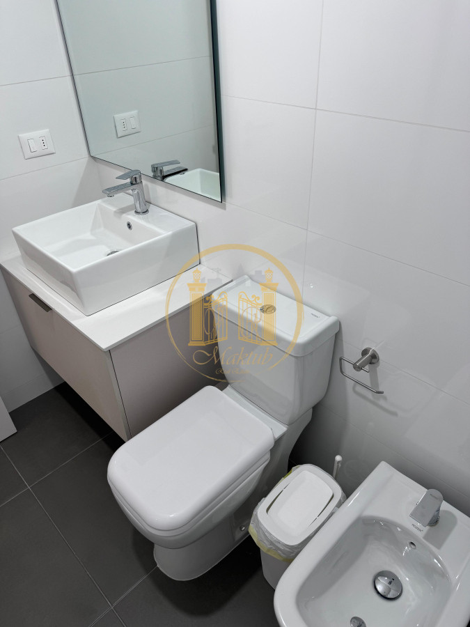 Apartamento ID.823 - VENDO APARTAMENTO, 3 DORMITORIOS, 2 BANOS, LOCK OFF, BALCON, FULL AMENITIES, PUNTA DEL ESTE, MALDONADO 