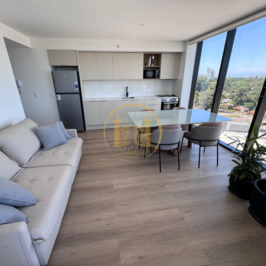 Apartamento ID.823 - VENDO APARTAMENTO, 3 DORMITORIOS, 2 BANOS, LOCK OFF, BALCON, FULL AMENITIES, PUNTA DEL ESTE, MALDONADO 